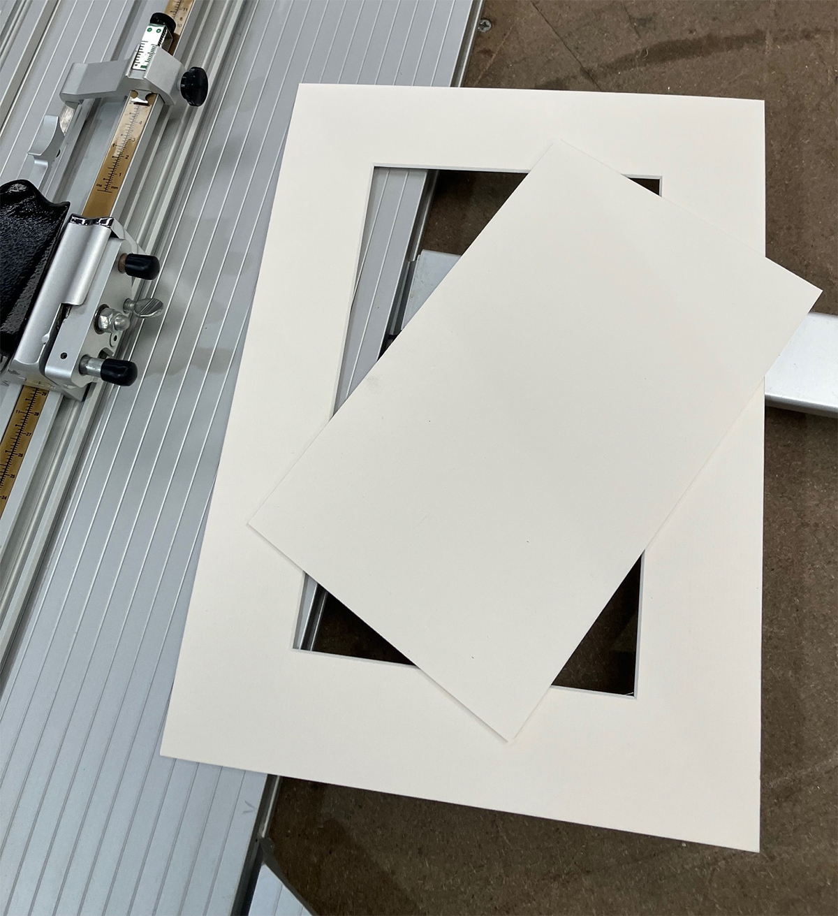 2ND322 4 - Second hand Ultimat Gold 48"